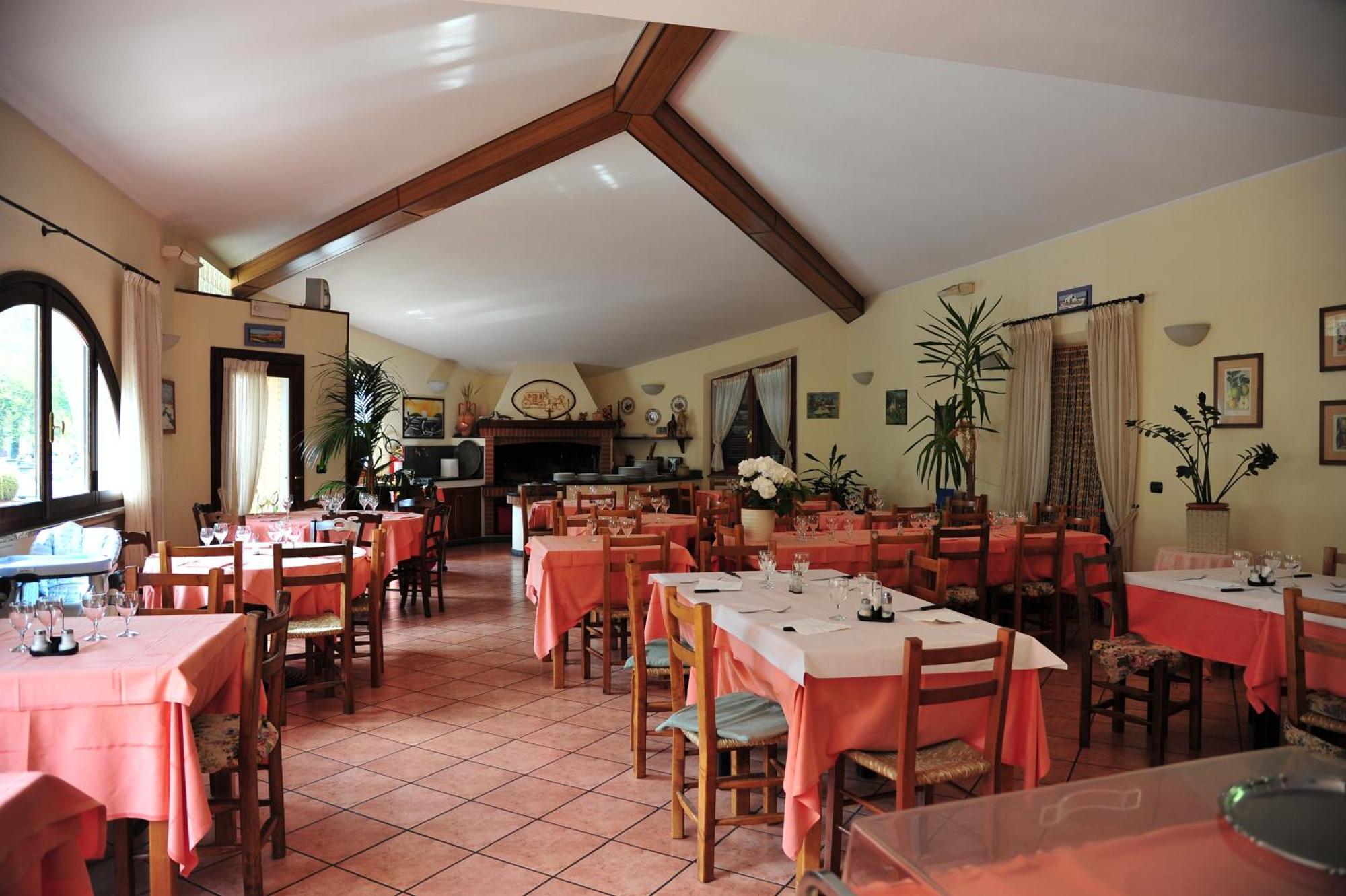 Affittacamere B&B Trattoria Della Posta Maissana Bagian luar foto
