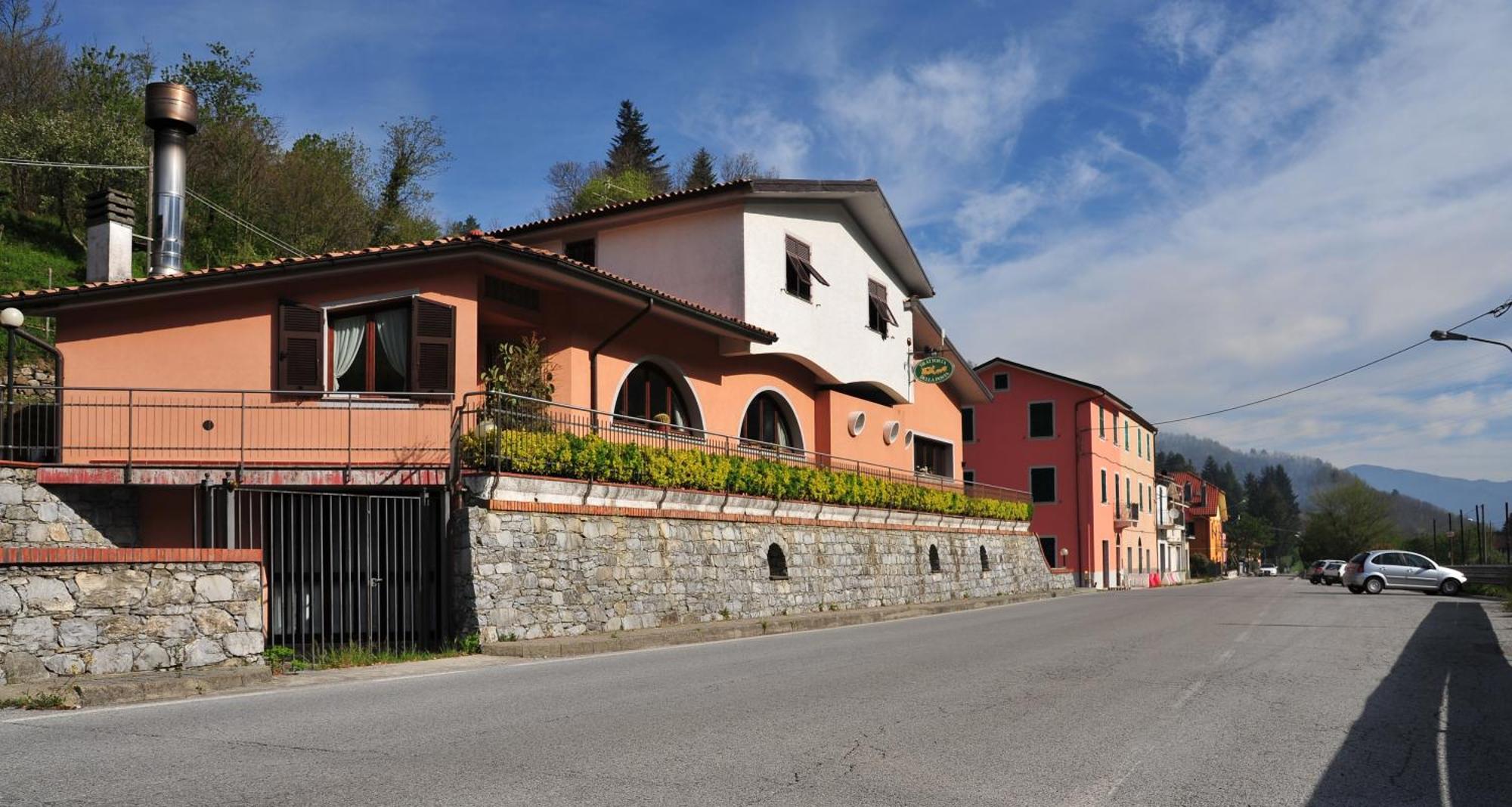Affittacamere B&B Trattoria Della Posta Maissana Bagian luar foto